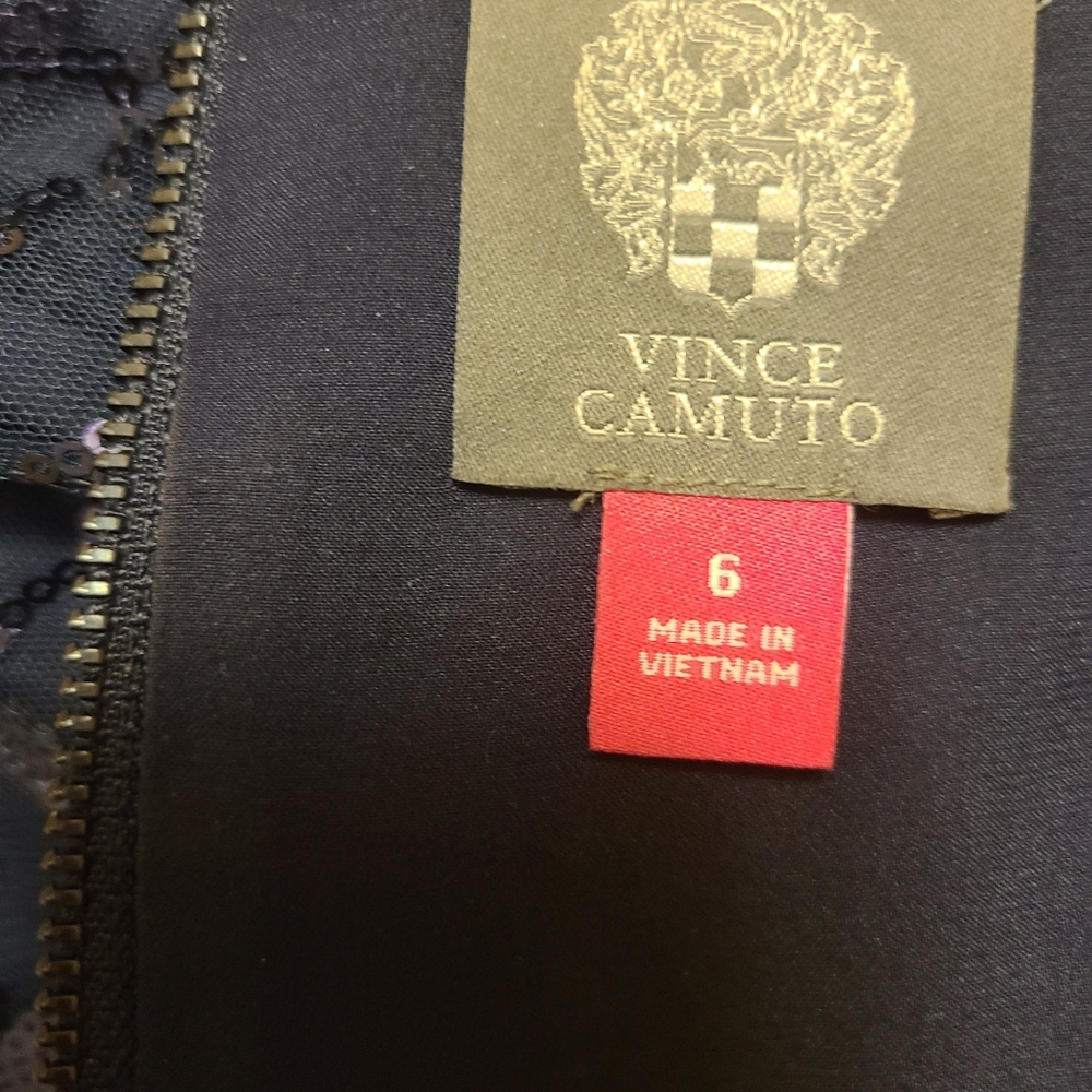 Vince Camuto Navy Blue Sequin Size 6 Dress, Pre-owned, excellent condition.